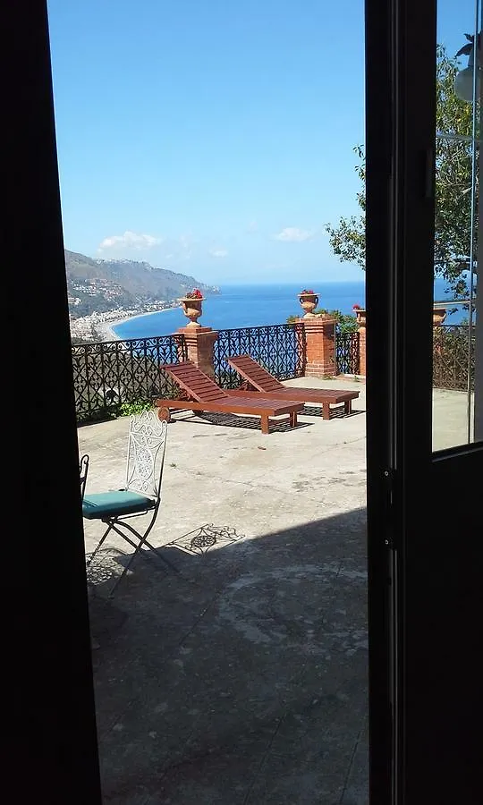 La Cage Aux Folles B&B Taormina