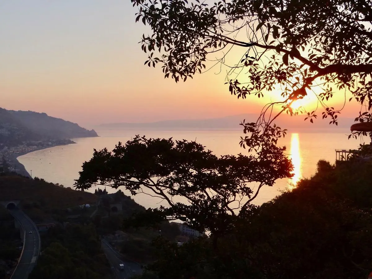 La Cage Aux Folles B&B Taormina