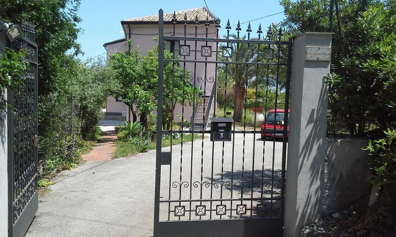 Bed & Breakfast La Cage Aux Folles B&B Taormina